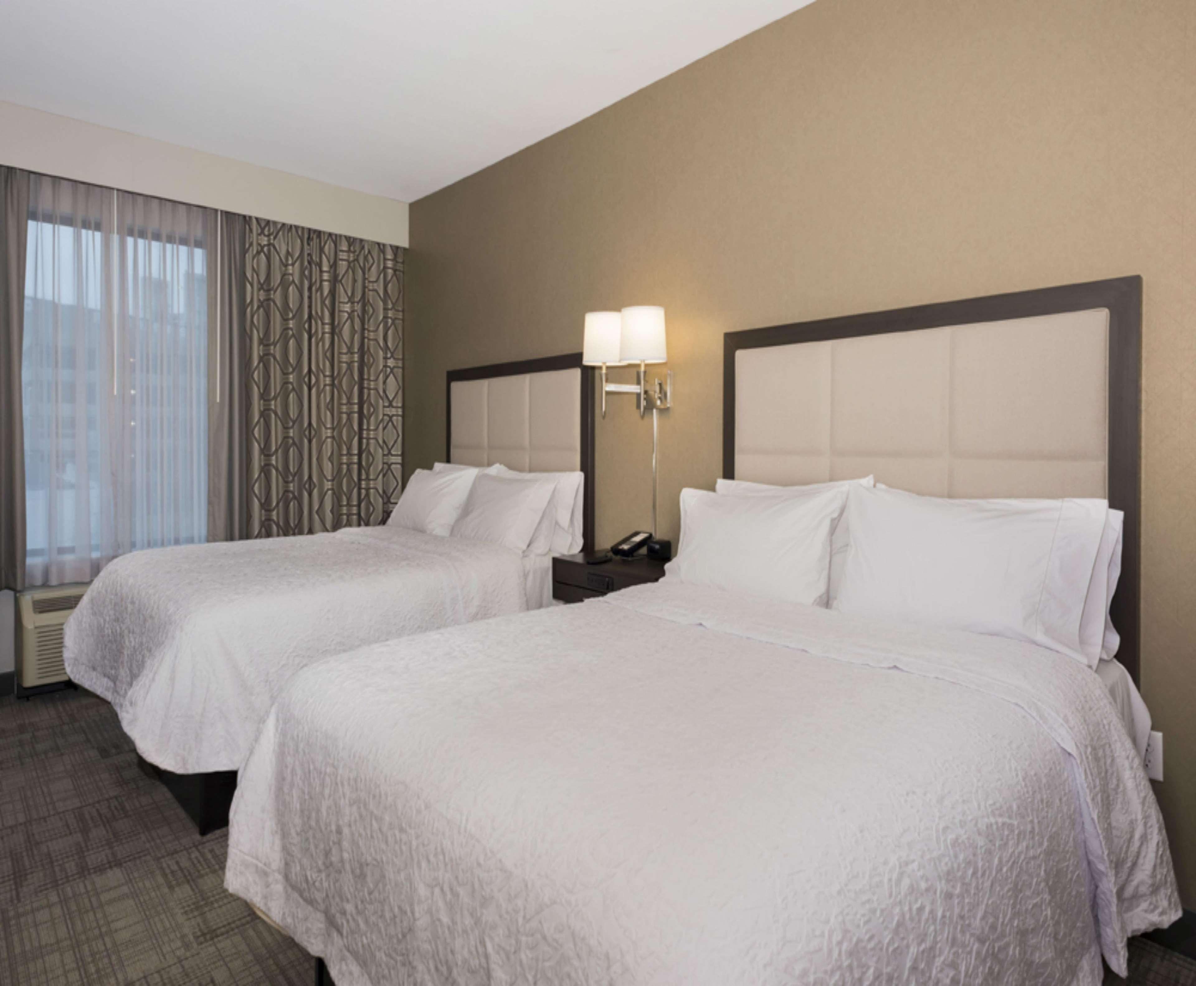Hampton Inn And Suites Minneapolis University Area, Mn Екстер'єр фото