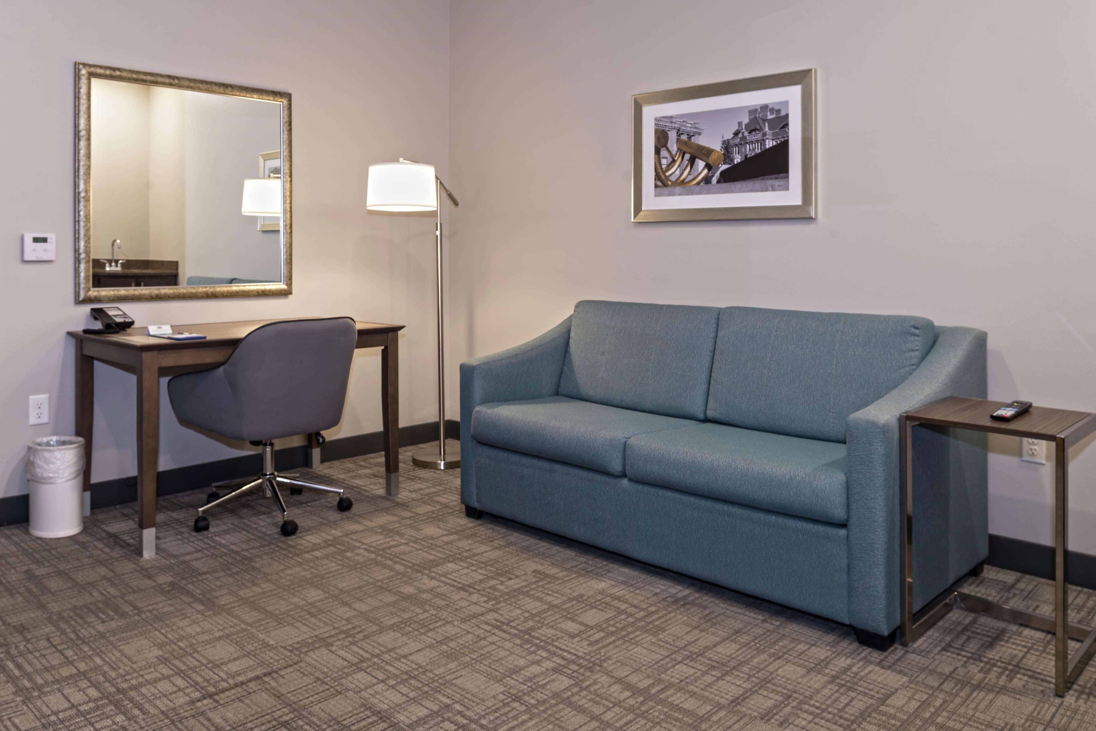 Hampton Inn And Suites Minneapolis University Area, Mn Екстер'єр фото