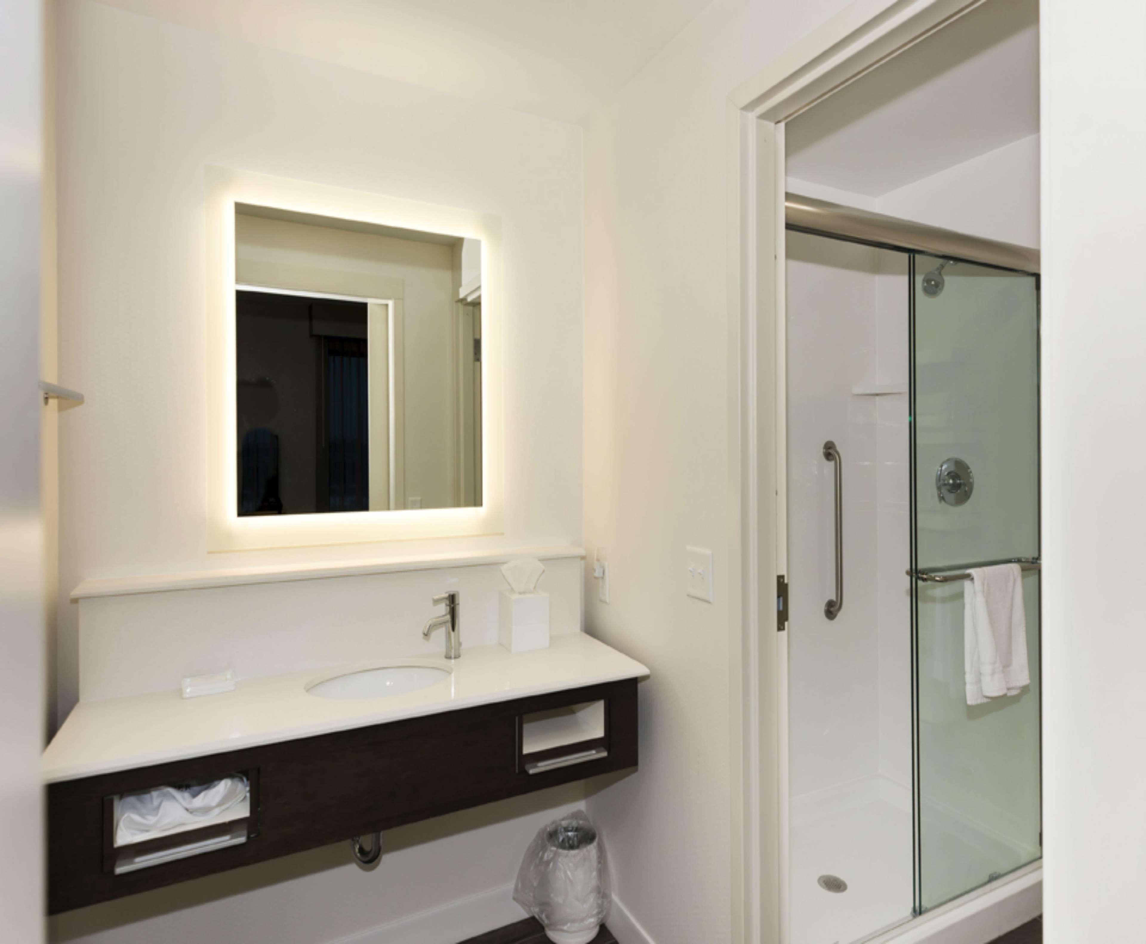 Hampton Inn And Suites Minneapolis University Area, Mn Екстер'єр фото