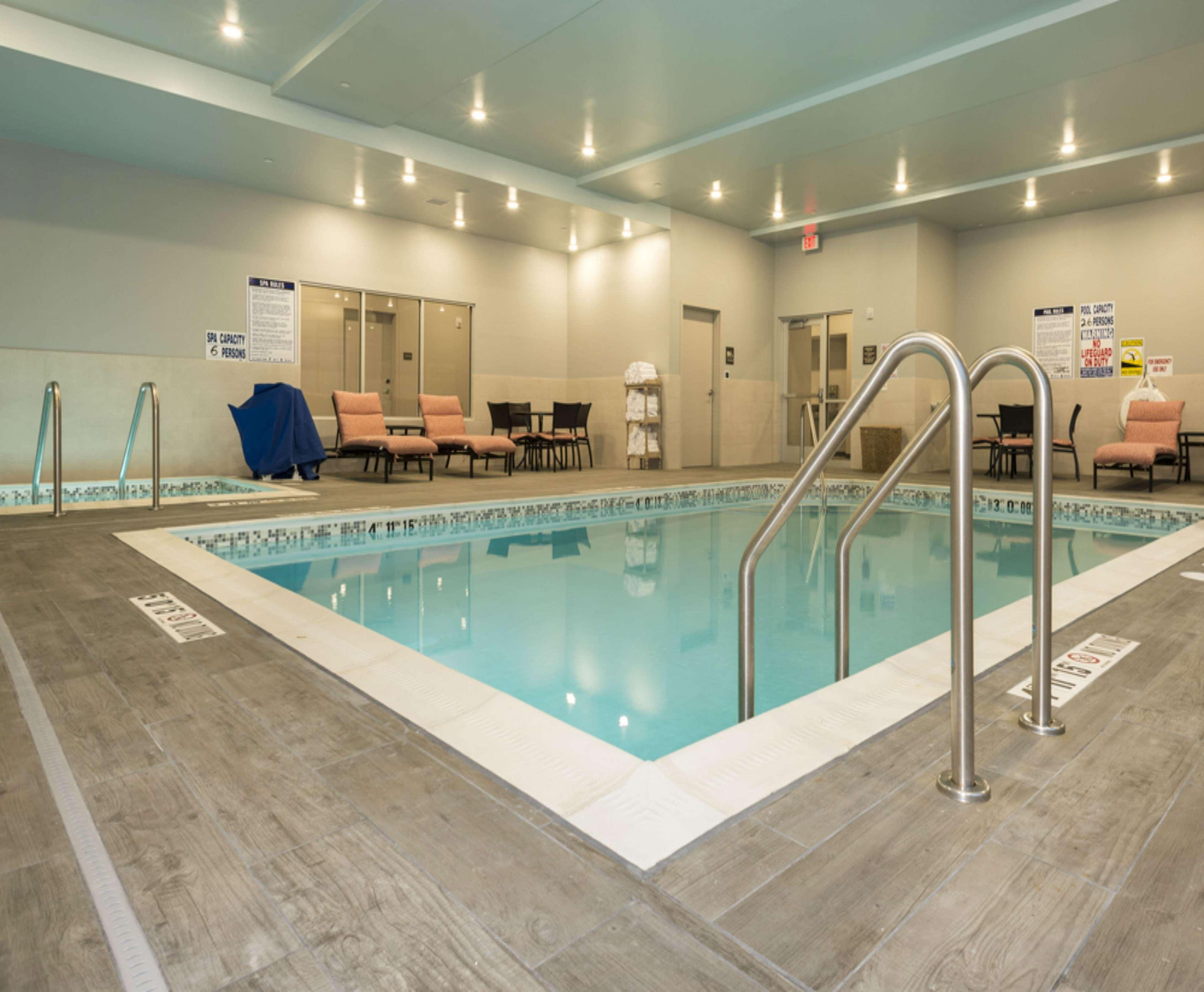Hampton Inn And Suites Minneapolis University Area, Mn Екстер'єр фото