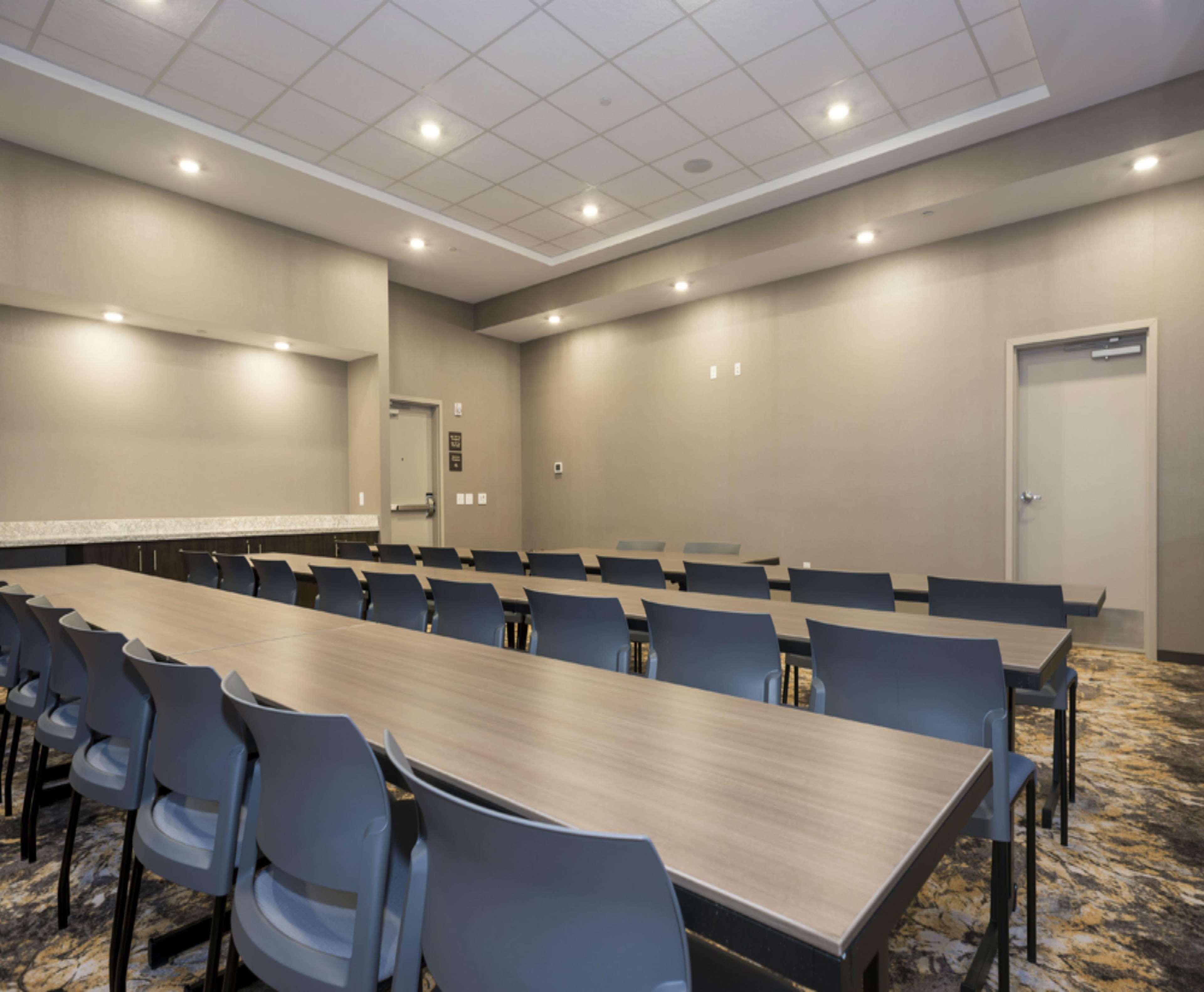 Hampton Inn And Suites Minneapolis University Area, Mn Екстер'єр фото